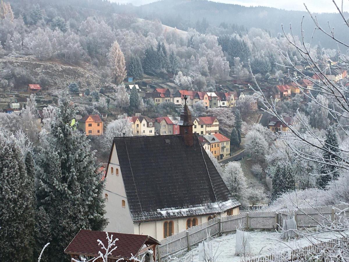 Apartman Jachymov Klinovec エクステリア 写真